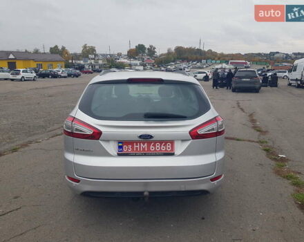 Сірий Форд Мондео, об'ємом двигуна 2 л та пробігом 205 тис. км за 8900 $, фото 8 на Automoto.ua