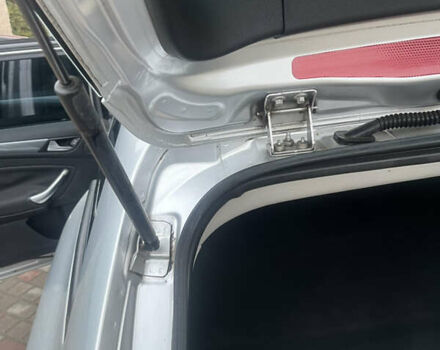 Сірий Форд Мондео, об'ємом двигуна 2 л та пробігом 218 тис. км за 6799 $, фото 44 на Automoto.ua