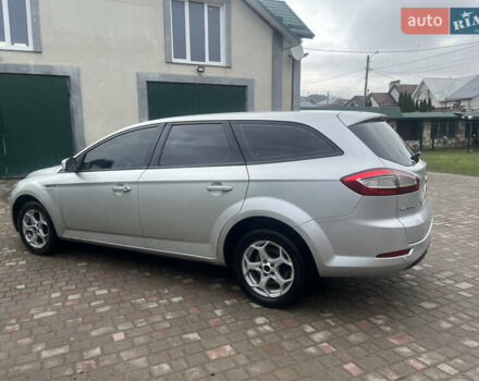 Сірий Форд Мондео, об'ємом двигуна 2 л та пробігом 218 тис. км за 6799 $, фото 31 на Automoto.ua