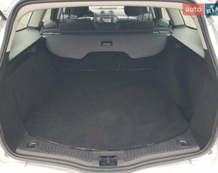 Сірий Форд Мондео, об'ємом двигуна 2 л та пробігом 205 тис. км за 8900 $, фото 29 на Automoto.ua