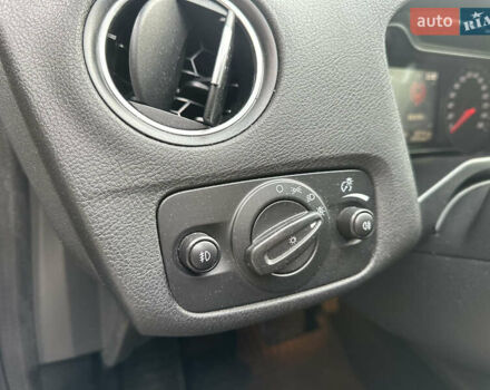 Серый Форд Мондео, объемом двигателя 2 л и пробегом 250 тыс. км за 7299 $, фото 10 на Automoto.ua