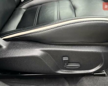 Сірий Форд Мондео, об'ємом двигуна 2 л та пробігом 216 тис. км за 10799 $, фото 47 на Automoto.ua