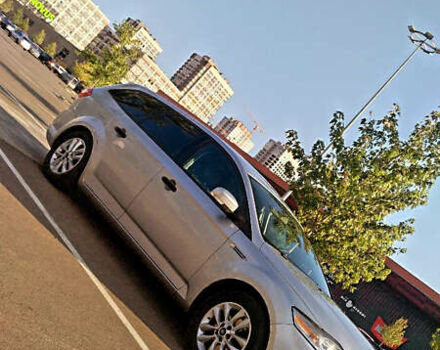 Сірий Форд Мондео, об'ємом двигуна 1.6 л та пробігом 216 тис. км за 8000 $, фото 1 на Automoto.ua