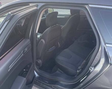 Сірий Форд Мондео, об'ємом двигуна 2 л та пробігом 388 тис. км за 10400 $, фото 6 на Automoto.ua