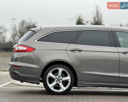 Серый Форд Мондео, объемом двигателя 2 л и пробегом 254 тыс. км за 11950 $, фото 10 на Automoto.ua