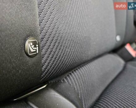 Сірий Форд Мондео, об'ємом двигуна 2 л та пробігом 249 тис. км за 11300 $, фото 50 на Automoto.ua