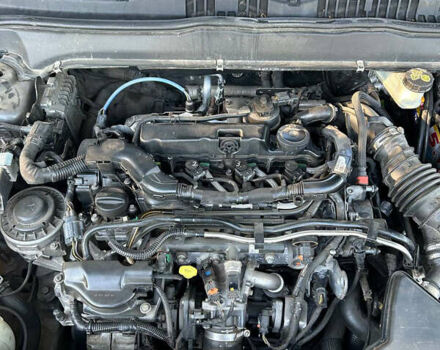 Серый Форд Мондео, объемом двигателя 2 л и пробегом 292 тыс. км за 12700 $, фото 10 на Automoto.ua