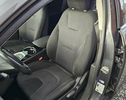 Сірий Форд Мондео, об'ємом двигуна 2 л та пробігом 249 тис. км за 11300 $, фото 23 на Automoto.ua