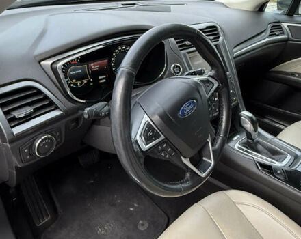 Серый Форд Мондео, объемом двигателя 2 л и пробегом 220 тыс. км за 8800 $, фото 13 на Automoto.ua