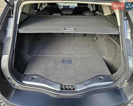 Сірий Форд Мондео, об'ємом двигуна 2 л та пробігом 249 тис. км за 11300 $, фото 54 на Automoto.ua