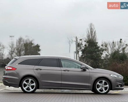 Серый Форд Мондео, объемом двигателя 2 л и пробегом 254 тыс. км за 11950 $, фото 8 на Automoto.ua