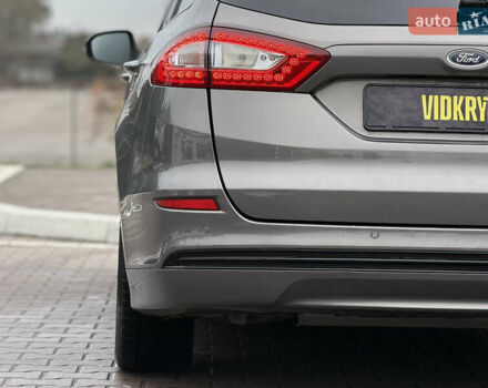 Серый Форд Мондео, объемом двигателя 2 л и пробегом 254 тыс. км за 11950 $, фото 17 на Automoto.ua