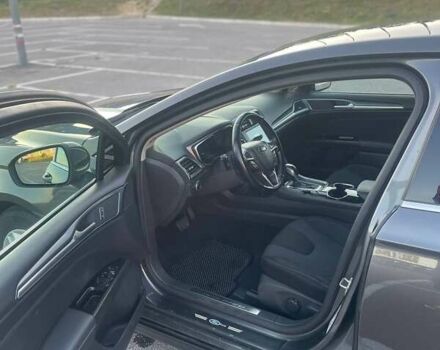 Сірий Форд Мондео, об'ємом двигуна 2 л та пробігом 388 тис. км за 10400 $, фото 2 на Automoto.ua