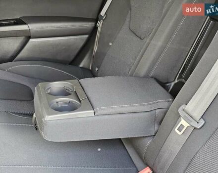 Сірий Форд Мондео, об'ємом двигуна 2 л та пробігом 249 тис. км за 11300 $, фото 47 на Automoto.ua