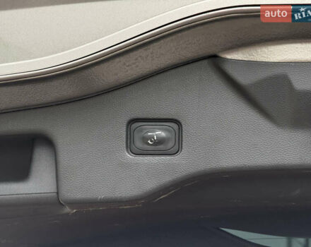 Серый Форд Мондео, объемом двигателя 2 л и пробегом 254 тыс. км за 11950 $, фото 22 на Automoto.ua