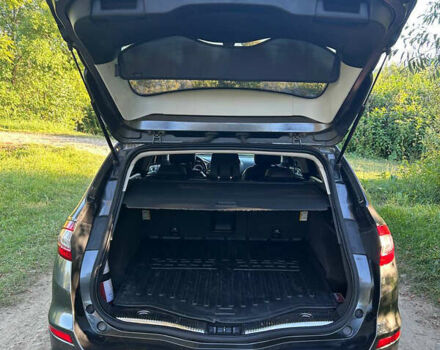 Серый Форд Мондео, объемом двигателя 2 л и пробегом 292 тыс. км за 12700 $, фото 2 на Automoto.ua