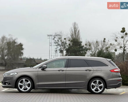 Серый Форд Мондео, объемом двигателя 2 л и пробегом 254 тыс. км за 11950 $, фото 11 на Automoto.ua