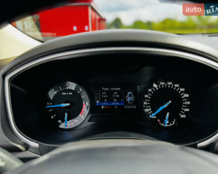 Серый Форд Мондео, объемом двигателя 1.5 л и пробегом 280 тыс. км за 11600 $, фото 58 на Automoto.ua