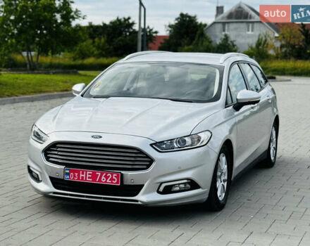 Серый Форд Мондео, объемом двигателя 1.5 л и пробегом 280 тыс. км за 11600 $, фото 2 на Automoto.ua