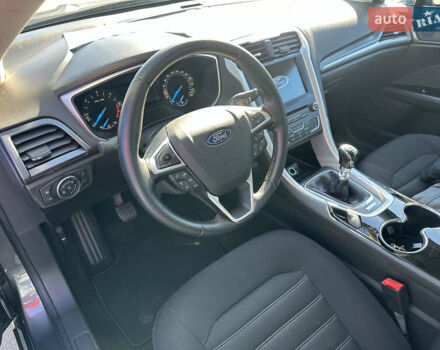 Серый Форд Мондео, объемом двигателя 1.5 л и пробегом 211 тыс. км за 12000 $, фото 8 на Automoto.ua