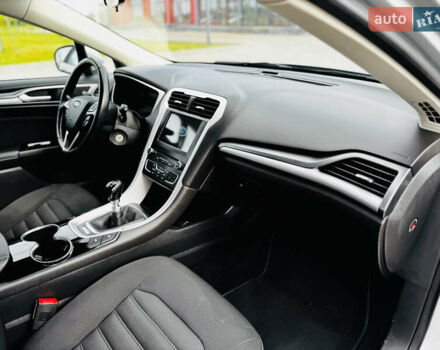 Серый Форд Мондео, объемом двигателя 1.5 л и пробегом 280 тыс. км за 11600 $, фото 40 на Automoto.ua