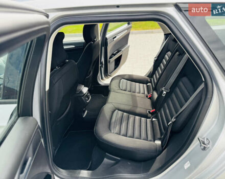 Серый Форд Мондео, объемом двигателя 1.5 л и пробегом 280 тыс. км за 11600 $, фото 31 на Automoto.ua