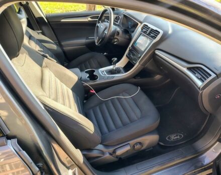 Серый Форд Мондео, объемом двигателя 2 л и пробегом 224 тыс. км за 11400 $, фото 1 на Automoto.ua