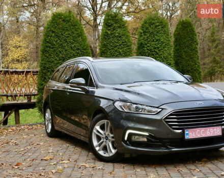 Серый Форд Мондео, объемом двигателя 2 л и пробегом 244 тыс. км за 13900 $, фото 14 на Automoto.ua