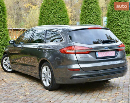 Серый Форд Мондео, объемом двигателя 2 л и пробегом 244 тыс. км за 13900 $, фото 26 на Automoto.ua