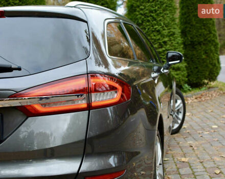 Серый Форд Мондео, объемом двигателя 2 л и пробегом 244 тыс. км за 13900 $, фото 40 на Automoto.ua