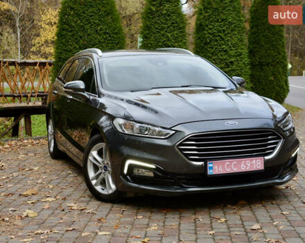 Серый Форд Мондео, объемом двигателя 2 л и пробегом 244 тыс. км за 13900 $, фото 13 на Automoto.ua