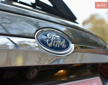 Серый Форд Мондео, объемом двигателя 2 л и пробегом 244 тыс. км за 13900 $, фото 35 на Automoto.ua