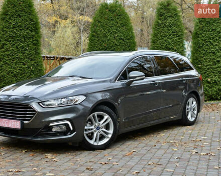 Серый Форд Мондео, объемом двигателя 2 л и пробегом 244 тыс. км за 13900 $, фото 2 на Automoto.ua