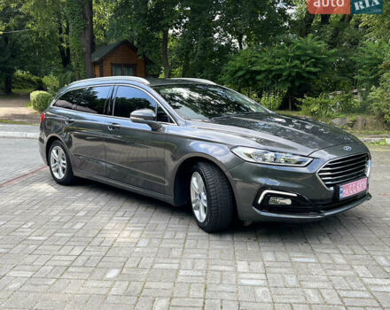 Сірий Форд Мондео, об'ємом двигуна 2 л та пробігом 244 тис. км за 14200 $, фото 12 на Automoto.ua