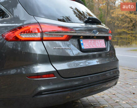 Серый Форд Мондео, объемом двигателя 2 л и пробегом 244 тыс. км за 13900 $, фото 31 на Automoto.ua