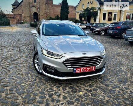 Сірий Форд Мондео, об'ємом двигуна 2 л та пробігом 150 тис. км за 15800 $, фото 4 на Automoto.ua