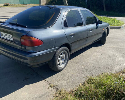 Серый Форд Мондео, объемом двигателя 1.8 л и пробегом 365 тыс. км за 2000 $, фото 3 на Automoto.ua