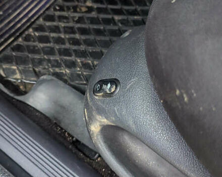 Серый Форд Мондео, объемом двигателя 2.5 л и пробегом 239 тыс. км за 2500 $, фото 5 на Automoto.ua