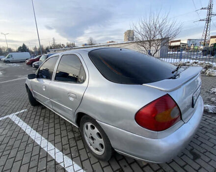 Серый Форд Мондео, объемом двигателя 2.5 л и пробегом 625 тыс. км за 1749 $, фото 6 на Automoto.ua