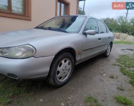 Серый Форд Мондео, объемом двигателя 1.8 л и пробегом 395 тыс. км за 2900 $, фото 1 на Automoto.ua