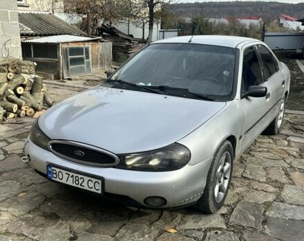 Серый Форд Мондео, объемом двигателя 1.6 л и пробегом 400 тыс. км за 2399 $, фото 1 на Automoto.ua