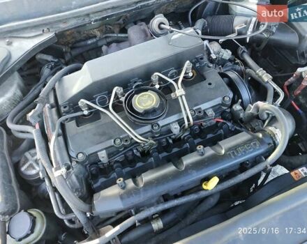 Сірий Форд Мондео, об'ємом двигуна 2 л та пробігом 321 тис. км за 2100 $, фото 54 на Automoto.ua