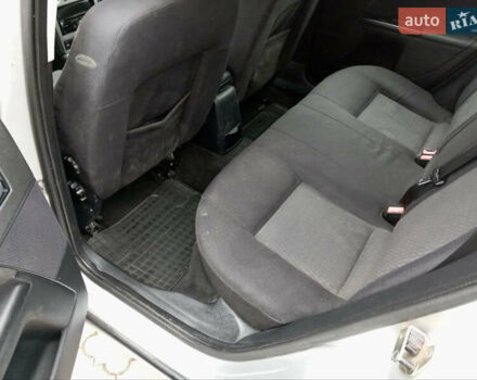 Серый Форд Мондео, объемом двигателя 2 л и пробегом 282 тыс. км за 2550 $, фото 6 на Automoto.ua