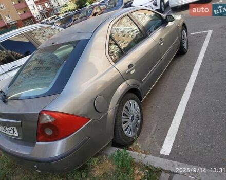 Сірий Форд Мондео, об'ємом двигуна 2 л та пробігом 321 тис. км за 2100 $, фото 27 на Automoto.ua