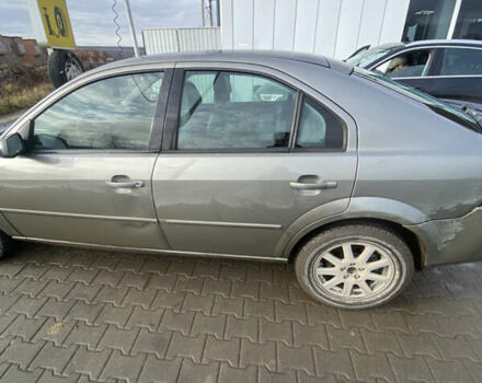 Серый Форд Мондео, объемом двигателя 2 л и пробегом 274 тыс. км за 2350 $, фото 5 на Automoto.ua