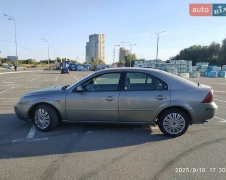 Сірий Форд Мондео, об'ємом двигуна 2 л та пробігом 321 тис. км за 2100 $, фото 1 на Automoto.ua