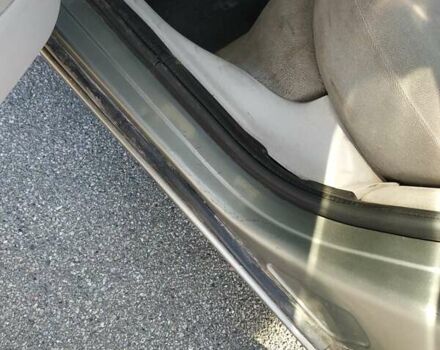 Сірий Форд Мондео, об'ємом двигуна 2 л та пробігом 321 тис. км за 2100 $, фото 31 на Automoto.ua