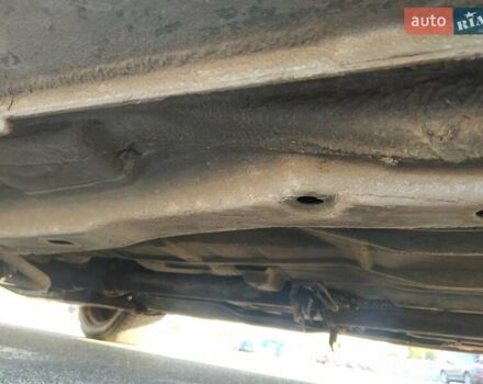 Сірий Форд Мондео, об'ємом двигуна 2 л та пробігом 321 тис. км за 2100 $, фото 44 на Automoto.ua