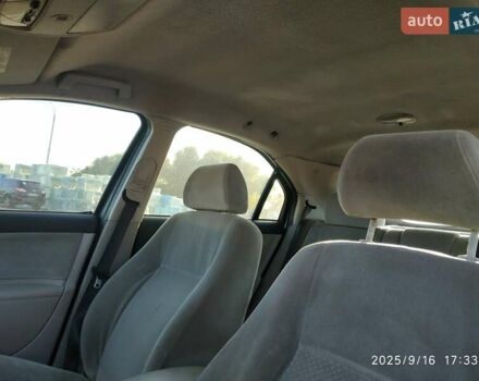 Сірий Форд Мондео, об'ємом двигуна 2 л та пробігом 321 тис. км за 2100 $, фото 51 на Automoto.ua