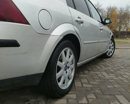 Серый Форд Мондео, объемом двигателя 2 л и пробегом 314 тыс. км за 2700 $, фото 3 на Automoto.ua